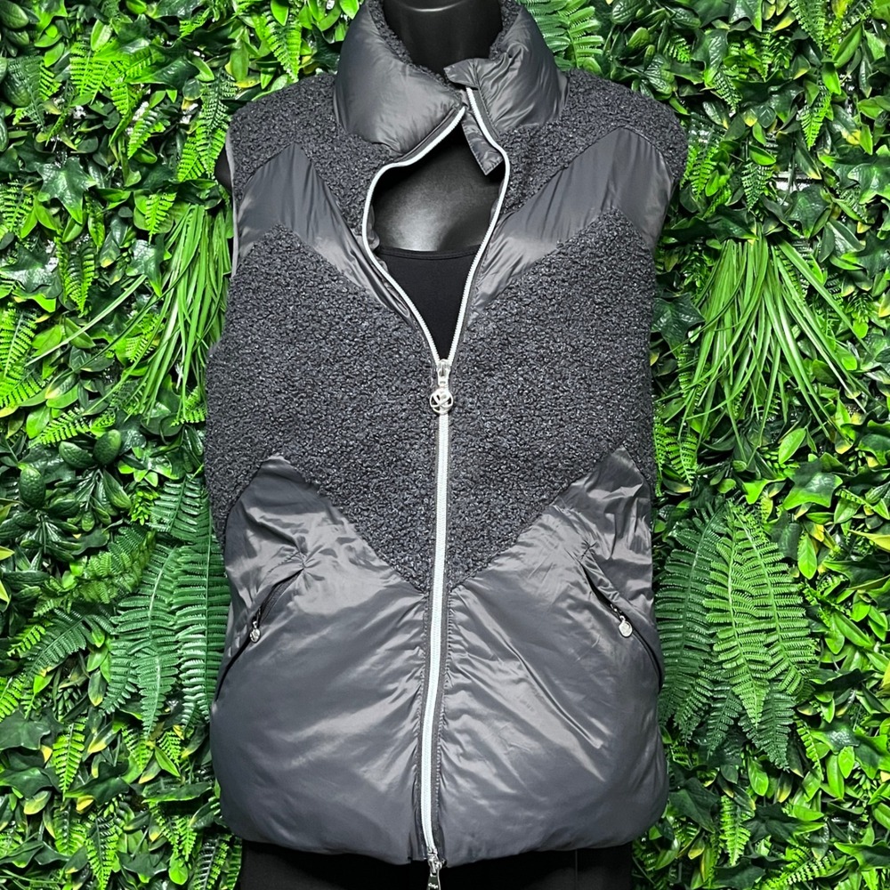 Daily Sports Born in‎ Sweden Vest Women's Medium Gray Puffer Jacket 3104 - Picture 2 of 14
